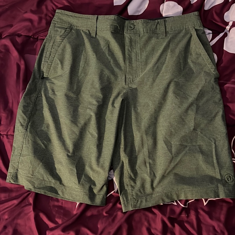 Hang Ten Board Shorts never worn!